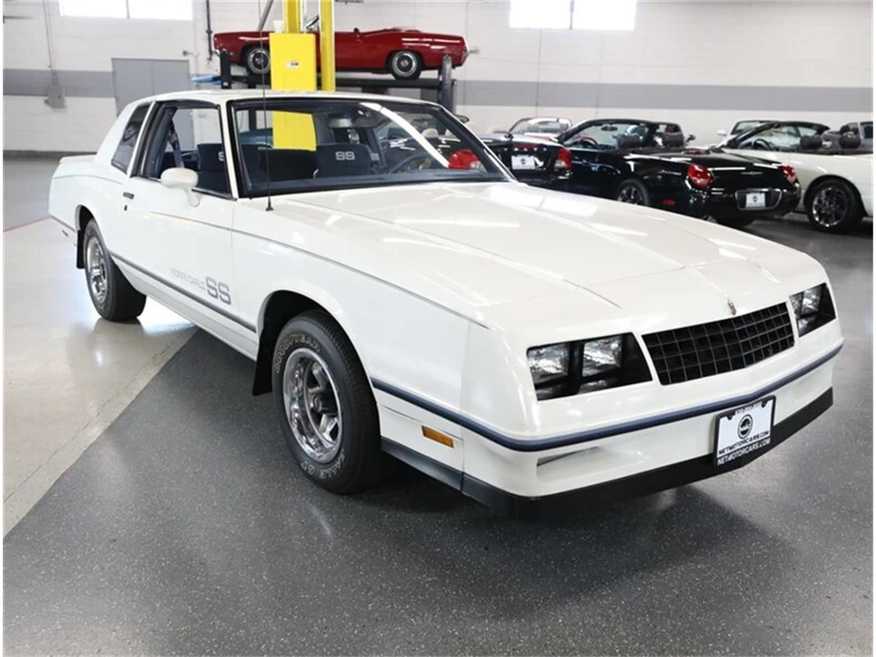 1984 Chevrolet Monte Carlo 4th Gen - Image 11 of 31