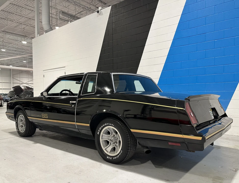1984 Chevrolet Monte Carlo 4th Gen - Image 5 of 31