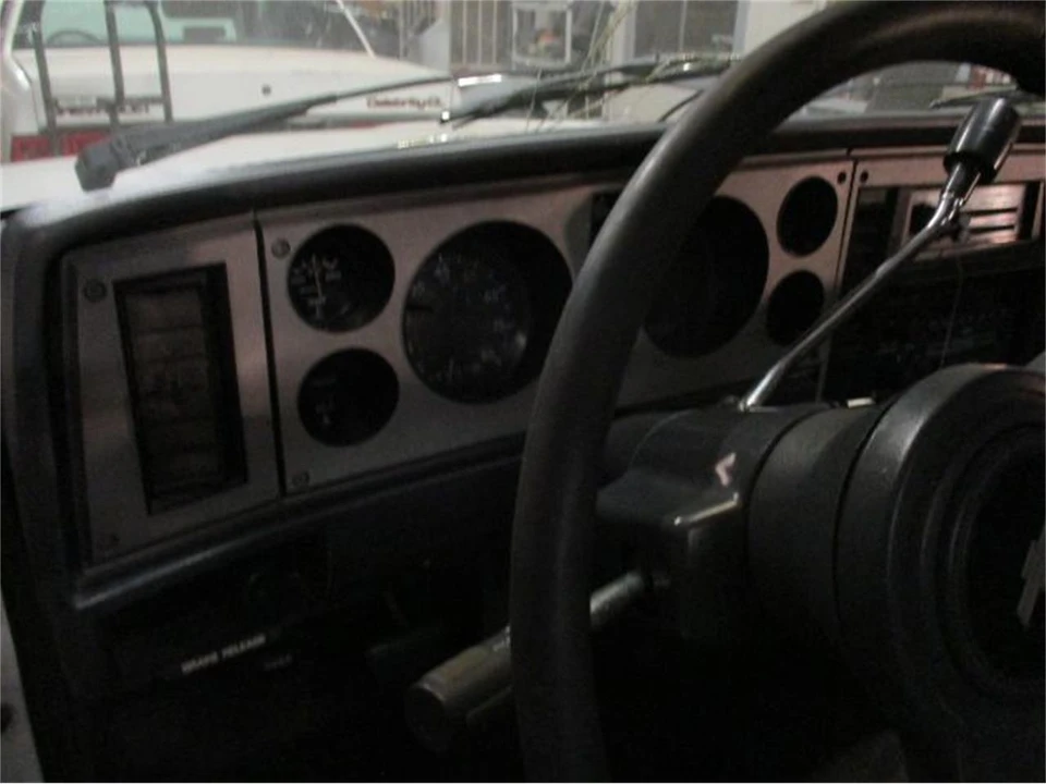 1984 Chevrolet S-10 - Image 6 of 13