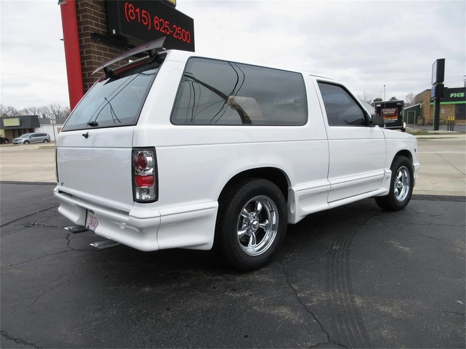 1984 Chevrolet S-10 Blazer 1st Gen - Image 8 of 31