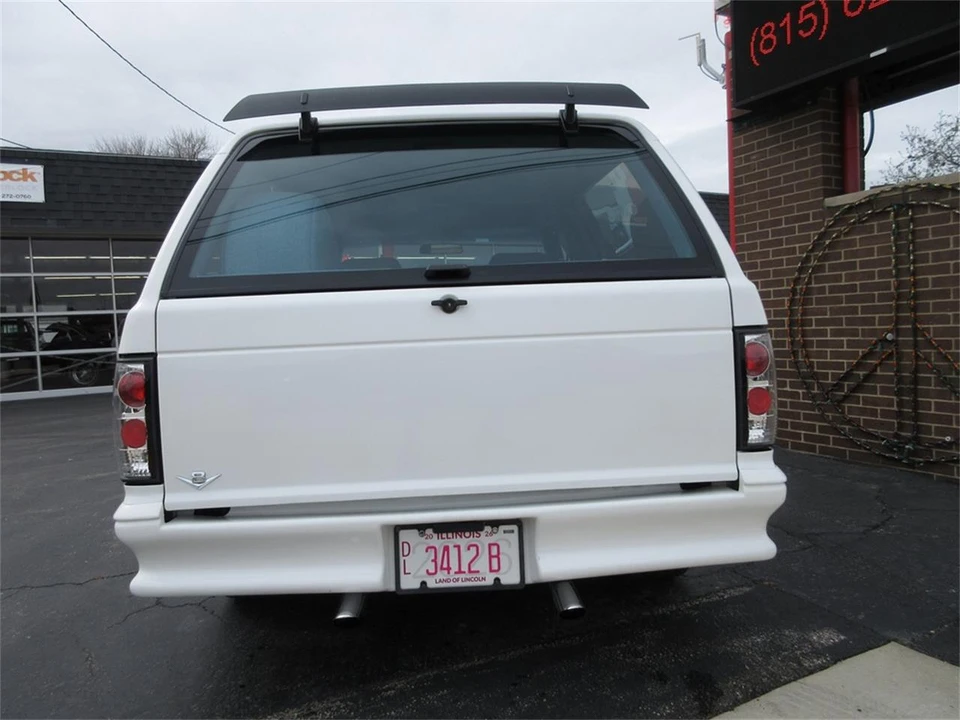 1984 Chevrolet S-10 Blazer 1st Gen - Image 10 of 31