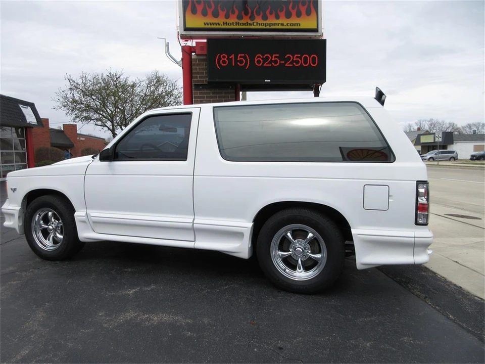 1984 Chevrolet S-10 Blazer 1st Gen - Image 14 of 31