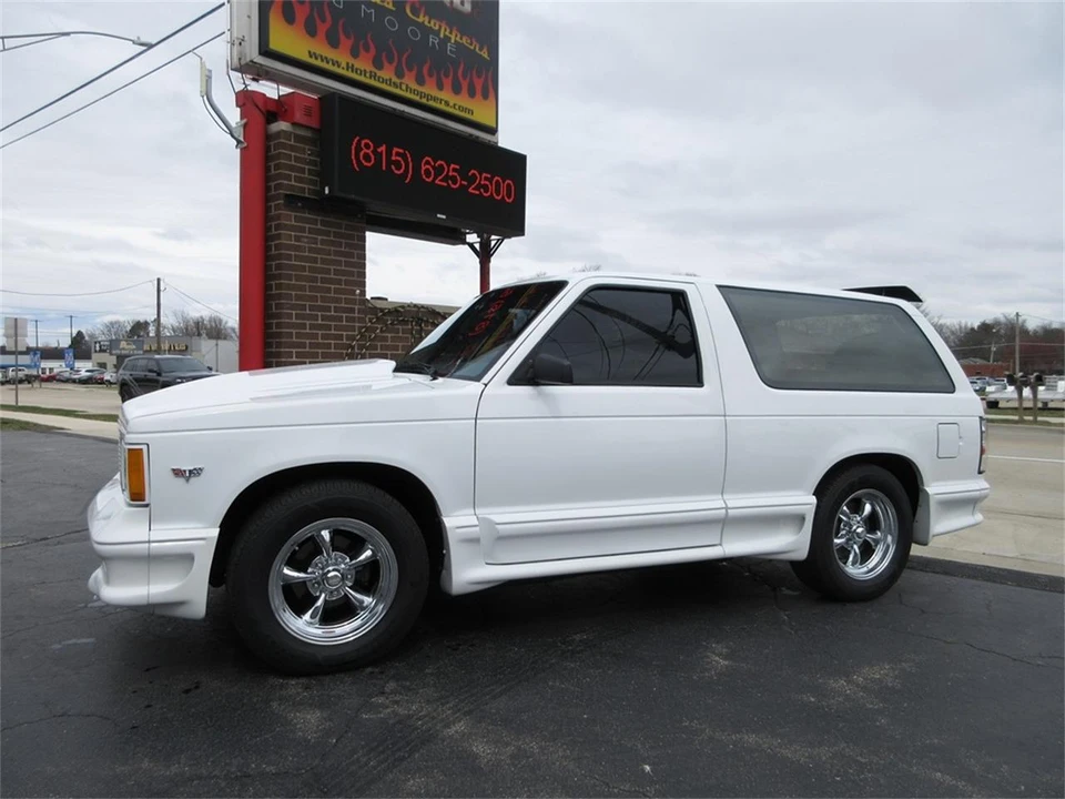 1984 Chevrolet S-10 Blazer 1st Gen - Image 16 of 31