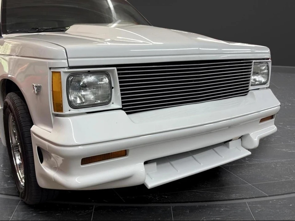 1984 Chevrolet S-10 Blazer 1st Gen - Image 11 of 31