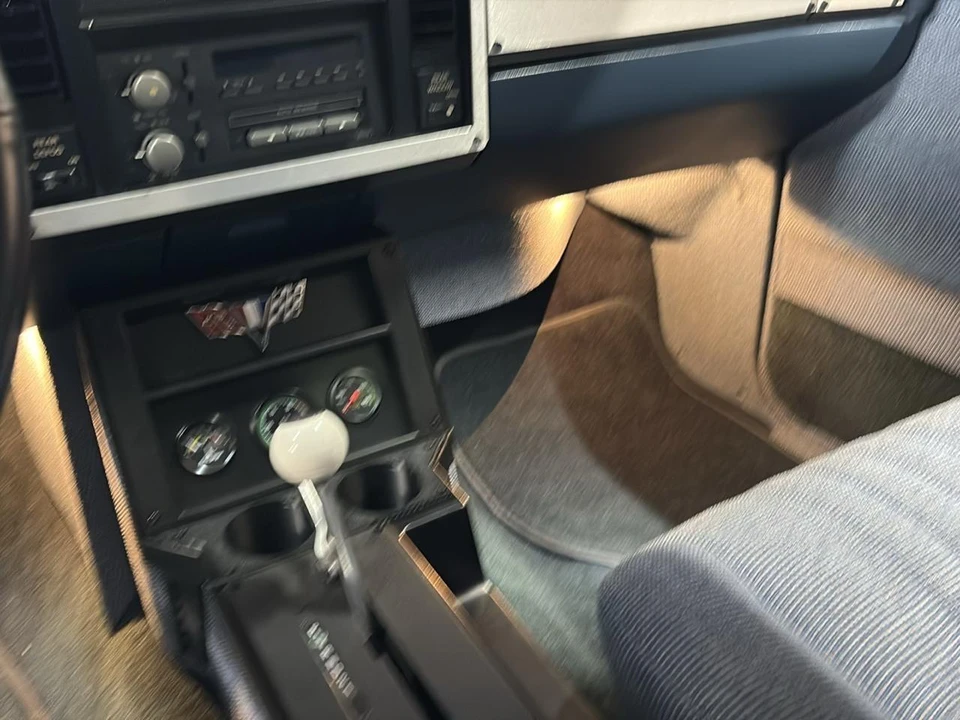 1984 Chevrolet S-10 Blazer 1st Gen - Image 26 of 31