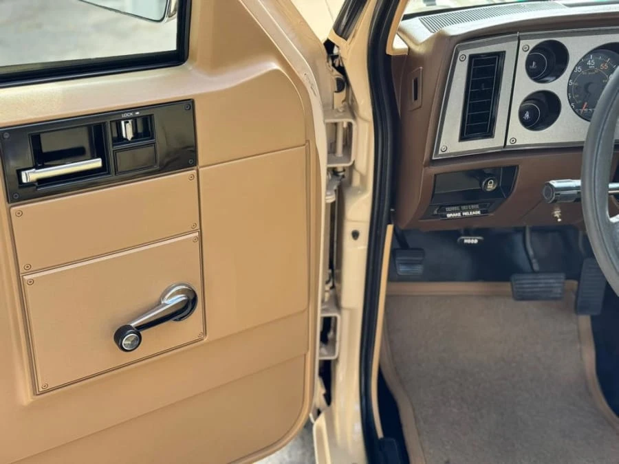 1984 Chevrolet S-10 - Image 22 of 31