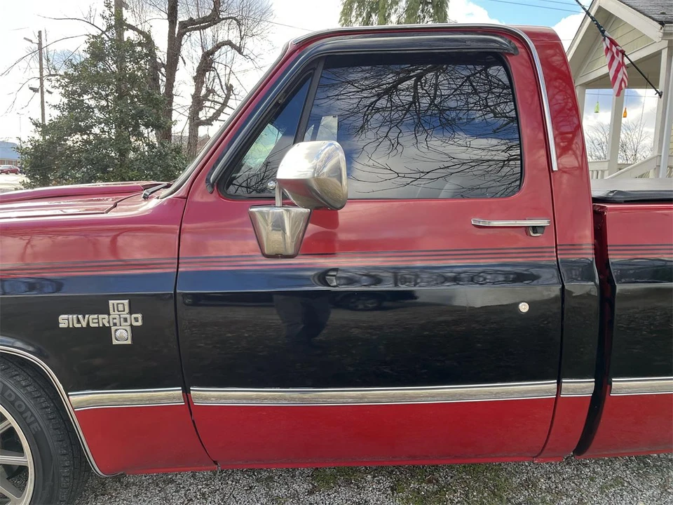 1984 Chevrolet Silverado - Image 7 of 31