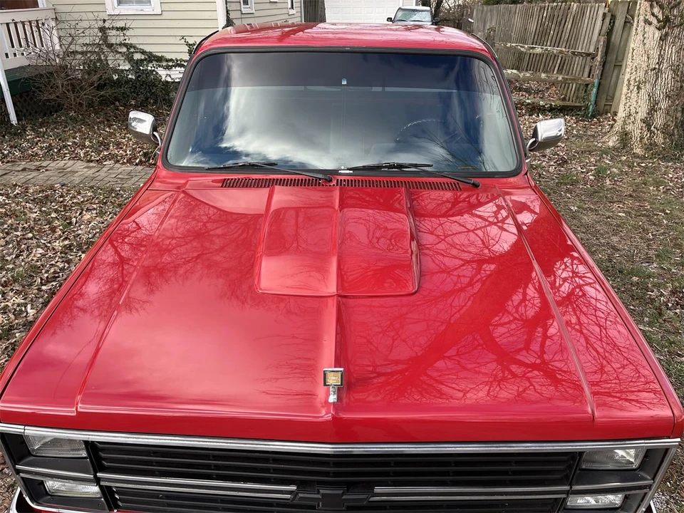 1984 Chevrolet Silverado - Image 19 of 31