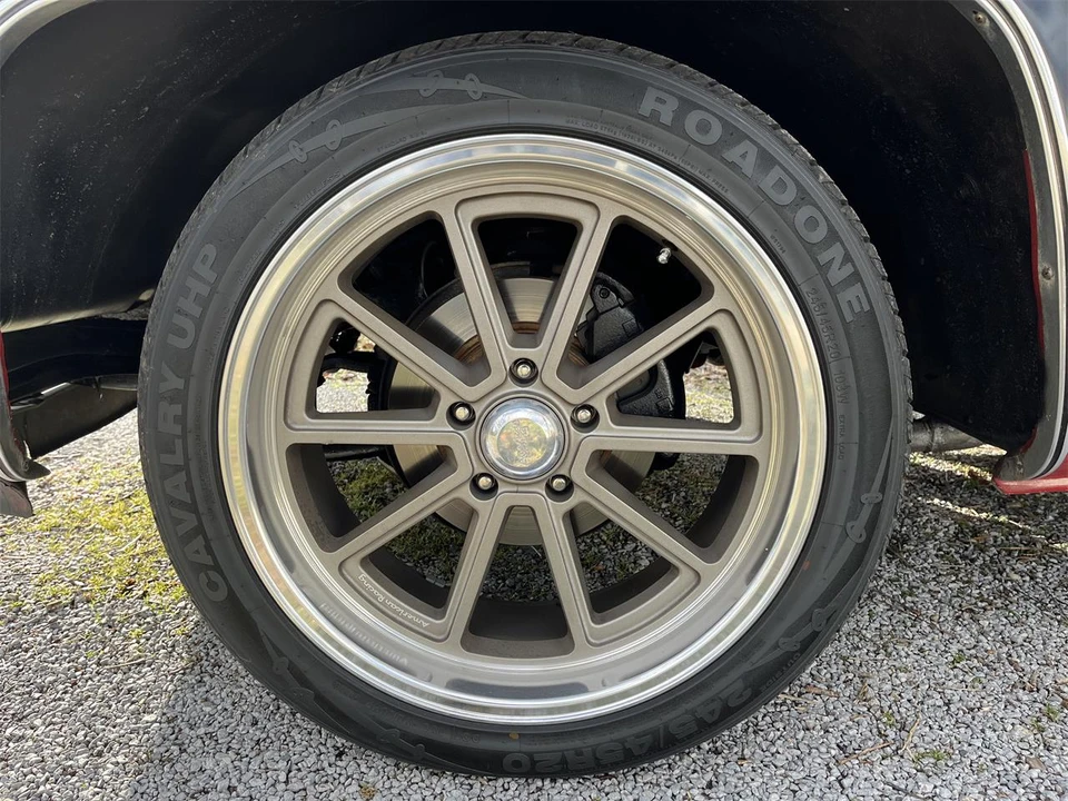 1984 Chevrolet Silverado - Image 20 of 31