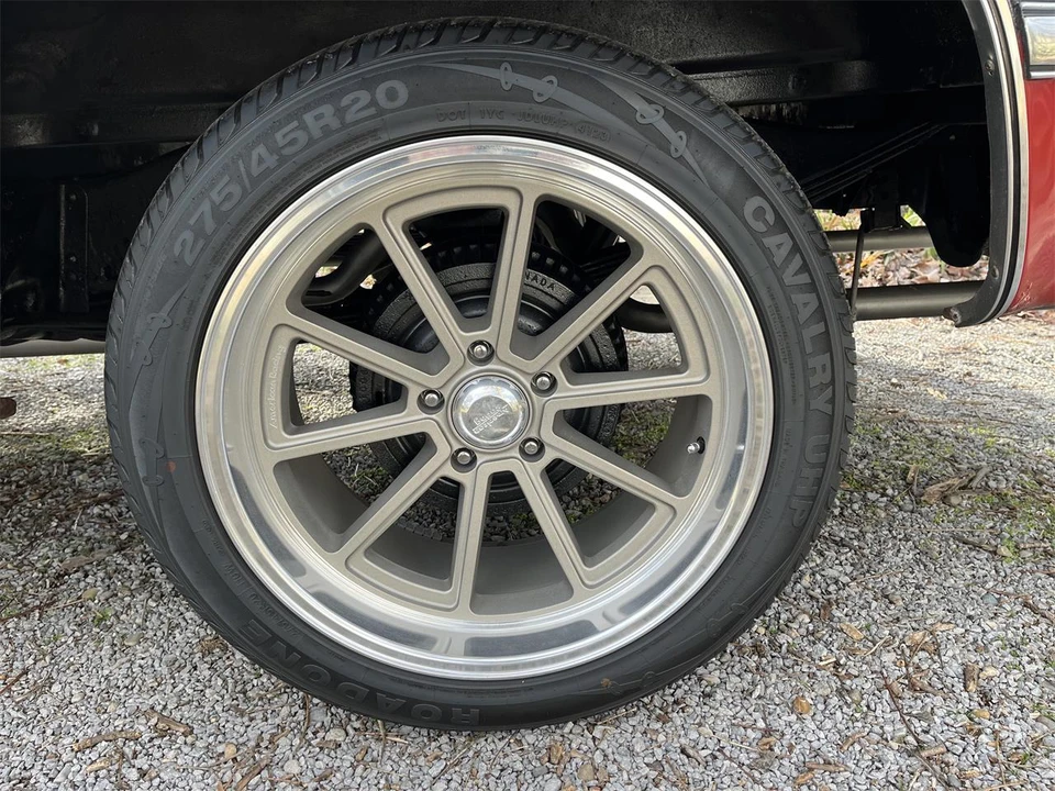 1984 Chevrolet Silverado - Image 21 of 31