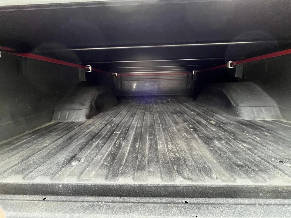 1984 Chevrolet Silverado - Image 27 of 31
