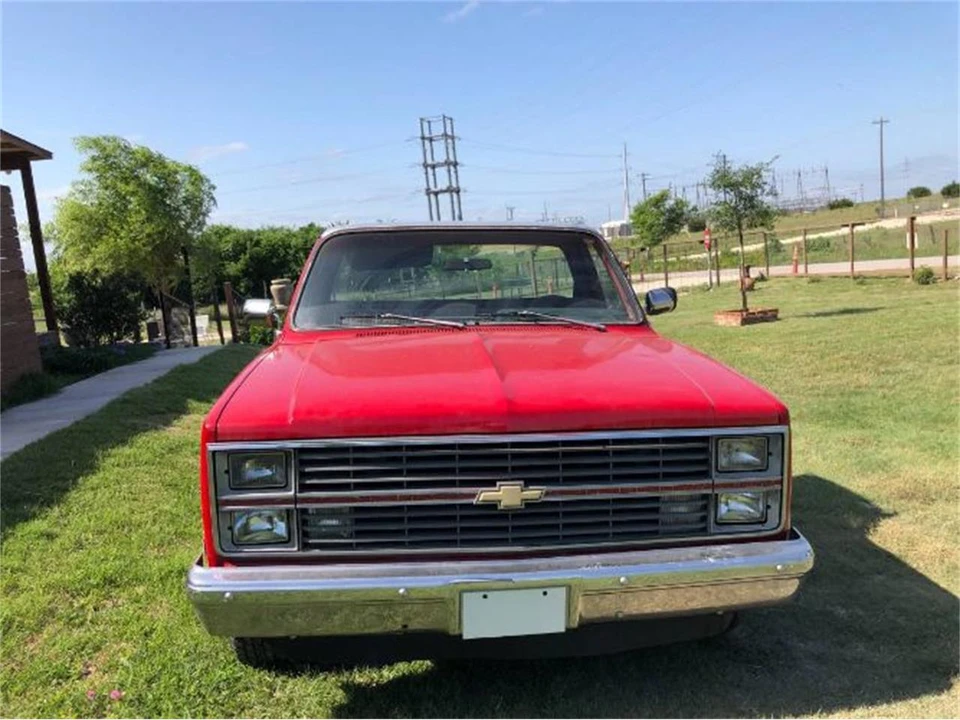 1984 Chevrolet Silverado - Image 7 of 18