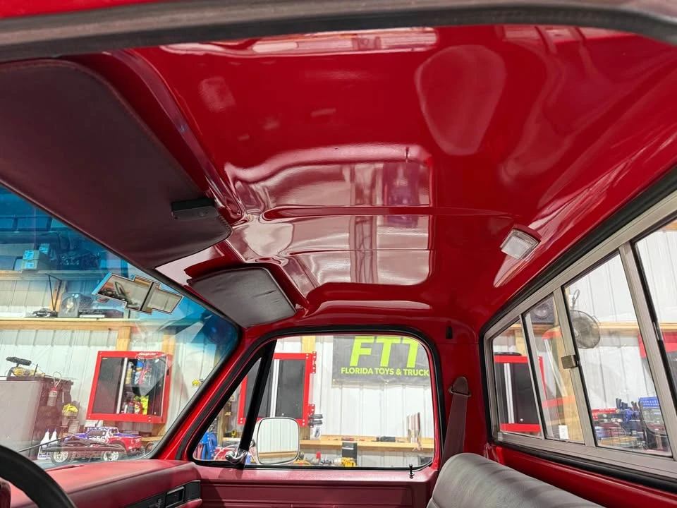 1984 Chevrolet Silverado - Image 11 of 18