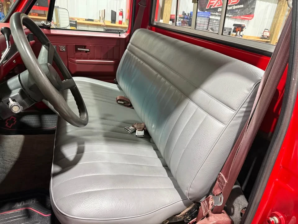 1984 Chevrolet Silverado - Image 10 of 18