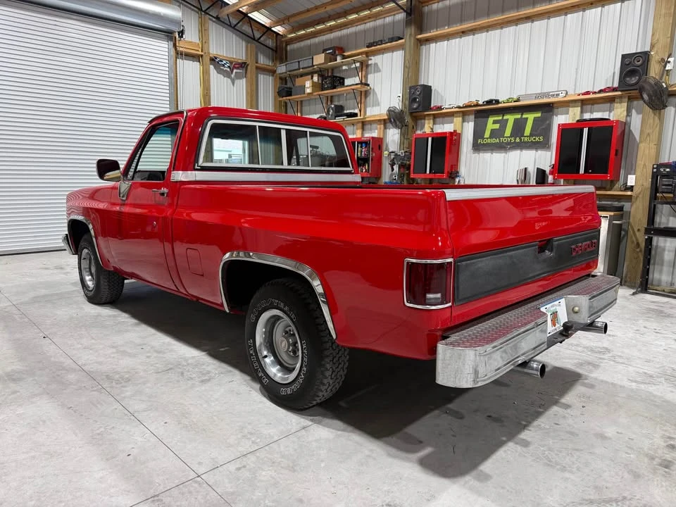 1984 Chevrolet Silverado - Image 4 of 18
