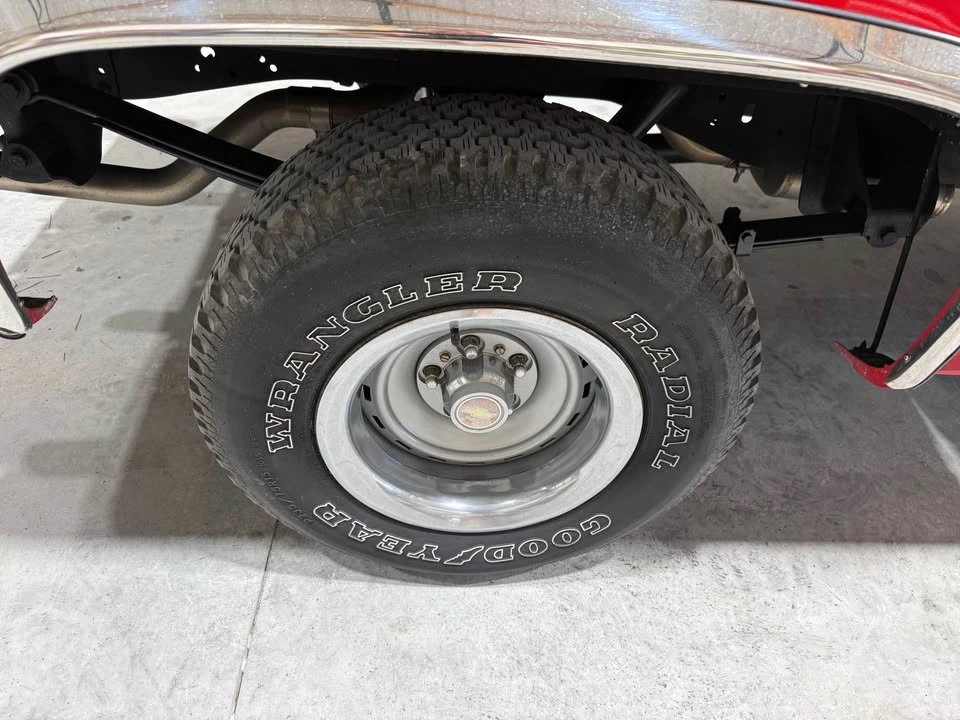 1984 Chevrolet Silverado - Image 8 of 18