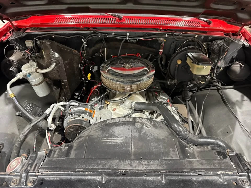 1984 Chevrolet Silverado - Image 13 of 18