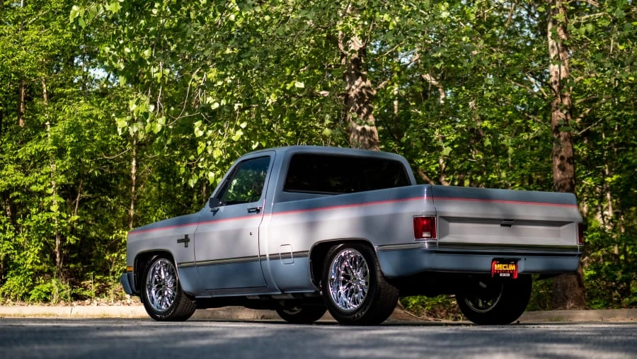 1984 Chevrolet Silverado - Image 21 of 31