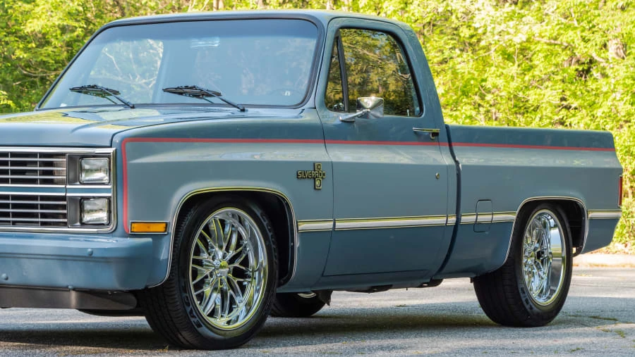 1984 Chevrolet Silverado - Image 14 of 31