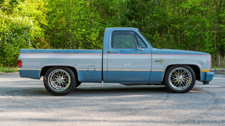 1984 Chevrolet Silverado - Image 22 of 31