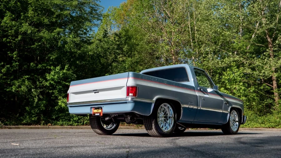 1984 Chevrolet Silverado - Image 18 of 31