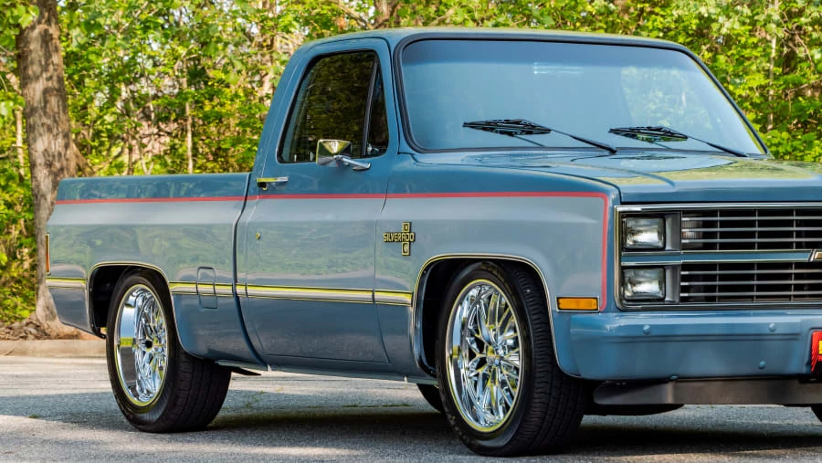 1984 Chevrolet Silverado - Image 12 of 31