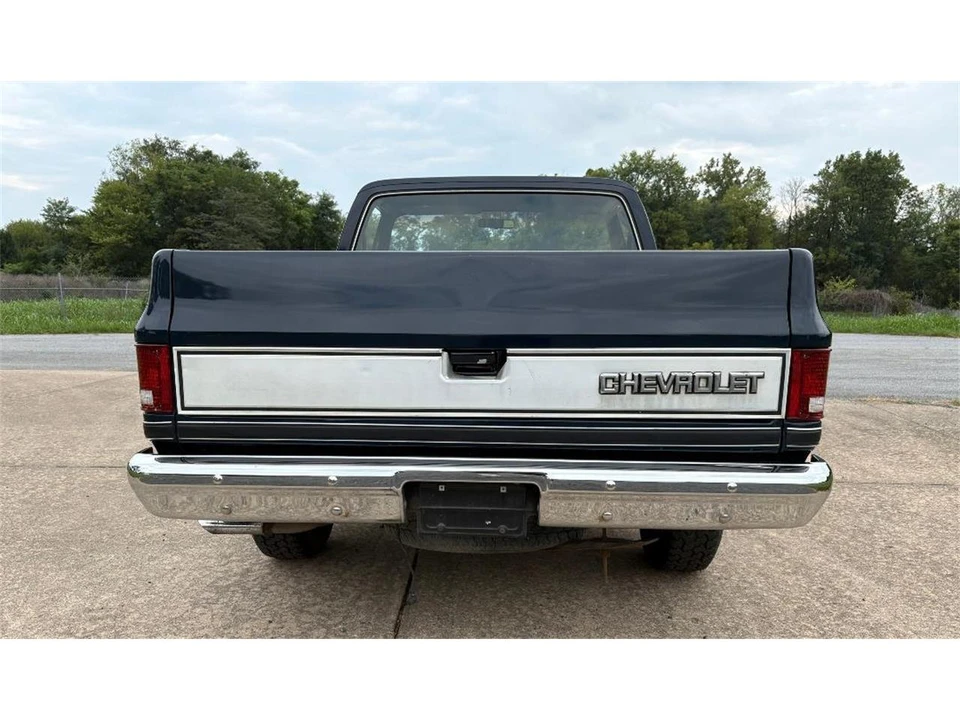 1984 Chevrolet Silverado - Image 4 of 21