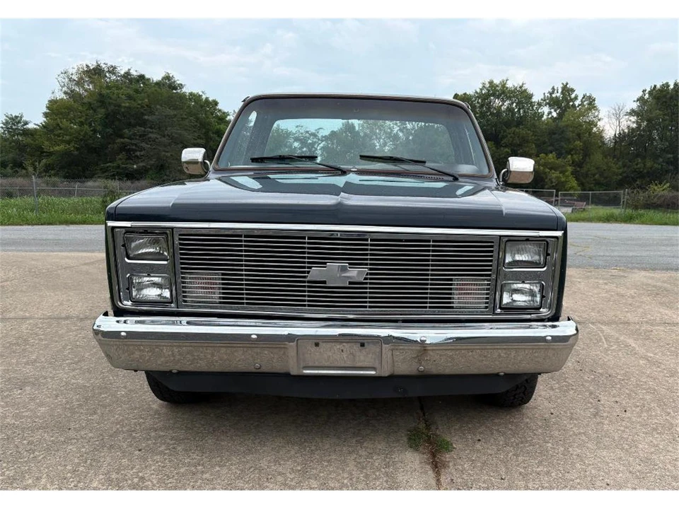 1984 Chevrolet Silverado - Image 3 of 21