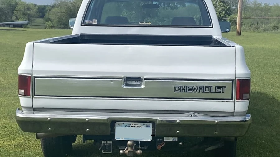 1984 Chevrolet Silverado - Image 5 of 13