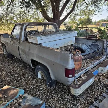 1984 Chevrolet Silverado K1500 4x4 shortbed diesel 6.2L with BANKS Side winder turbo No smog