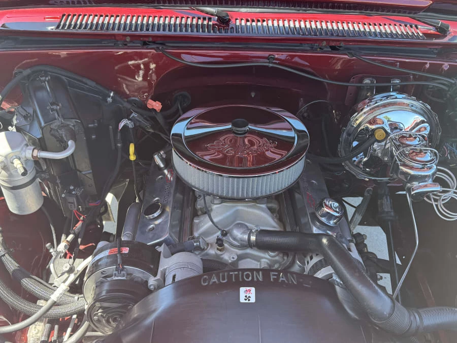 1984 Chevrolet Silverado - Image 21 of 24