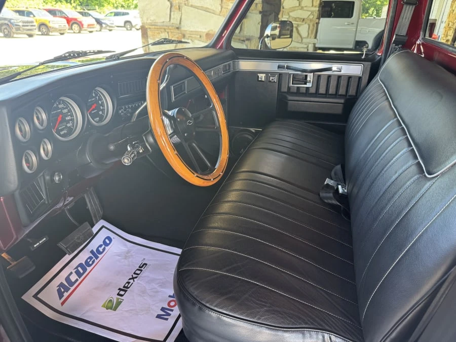 1984 Chevrolet Silverado - Image 11 of 24