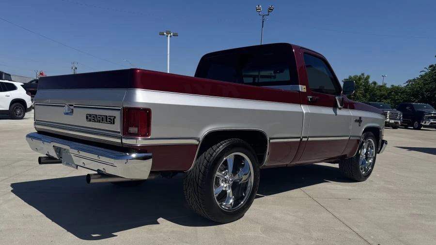 1984 Chevrolet Silverado - Image 3 of 24