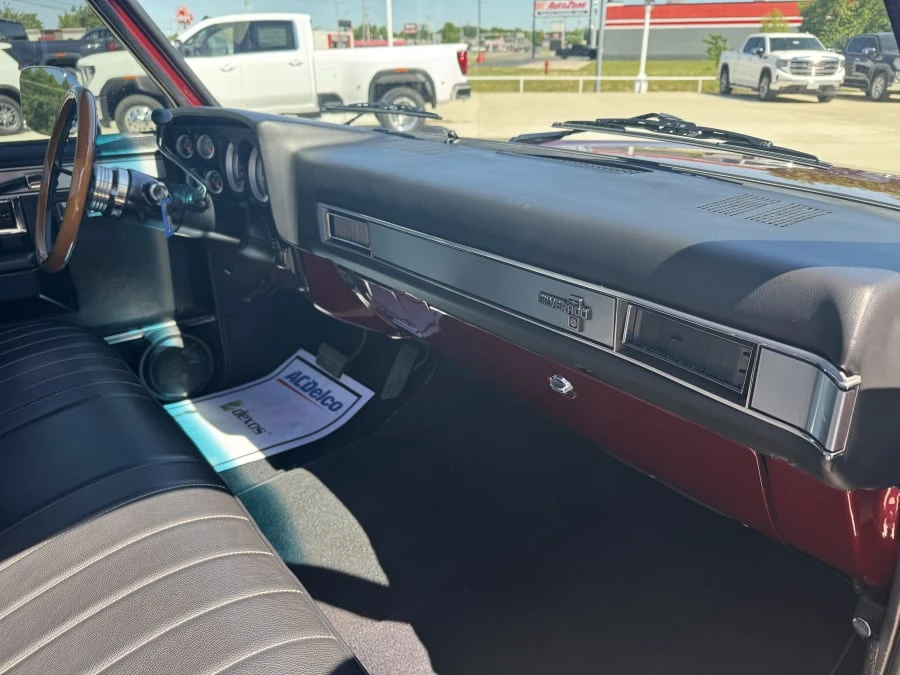 1984 Chevrolet Silverado - Image 13 of 24