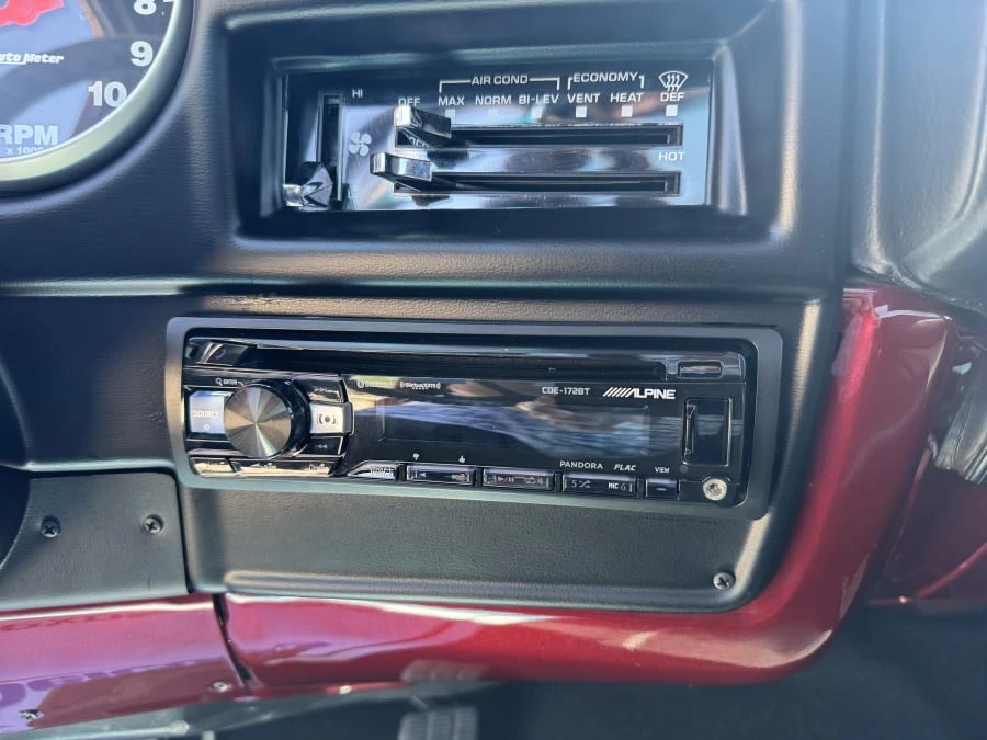 1984 Chevrolet Silverado - Image 14 of 24