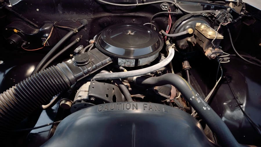 1984 Chevrolet Suburban 7th Gen - Image 24 of 27
