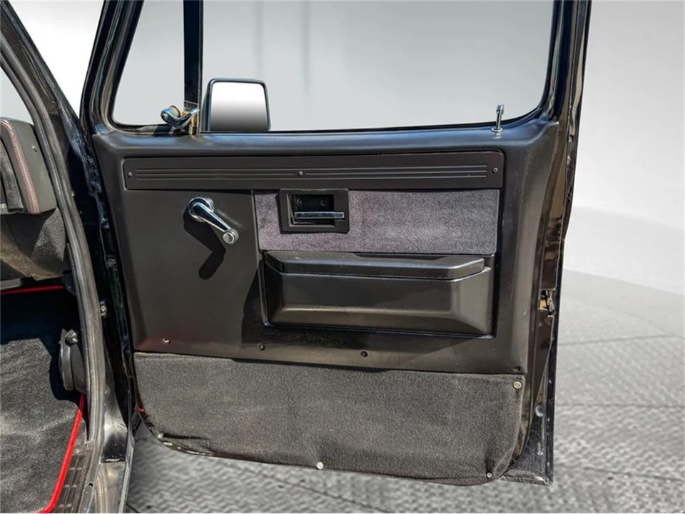 1984 Chevrolet - Image 14 of 18
