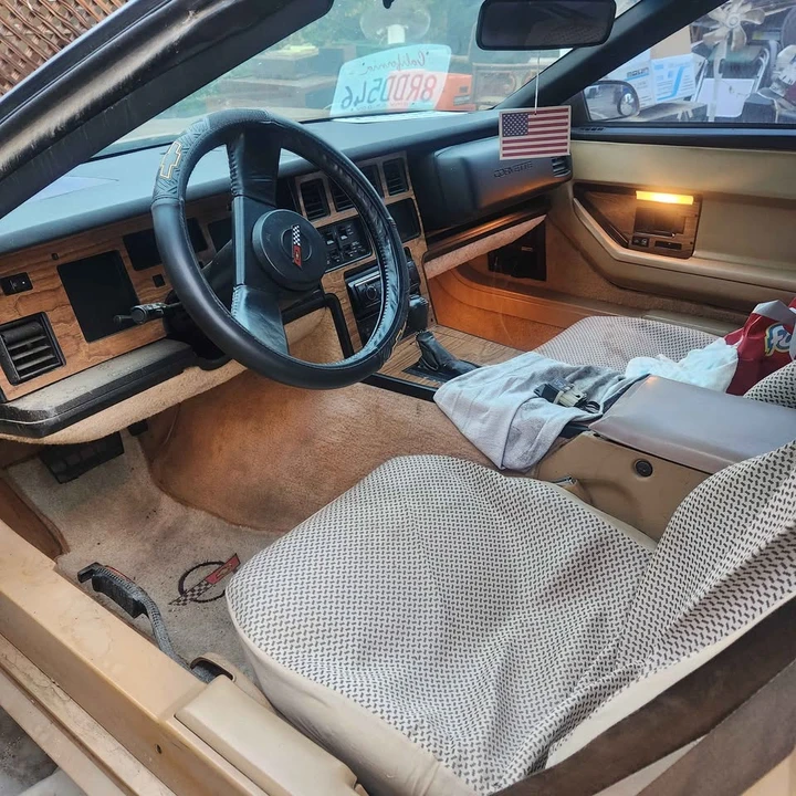 1984 Chevrolet Corvette C4 - Image 7 of 8