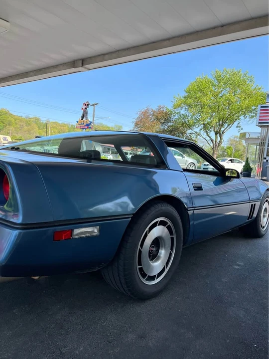 1984 Chevrolet Corvette C4 - Image 1 of 2