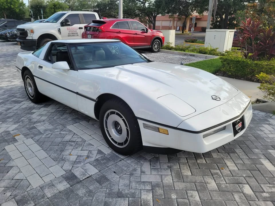 1984 Chevrolet Corvette C4 - Image 3 of 7