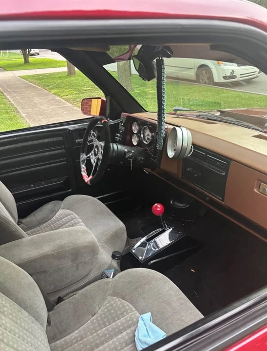 1984 Chevrolet S-10 - Image 5 of 12