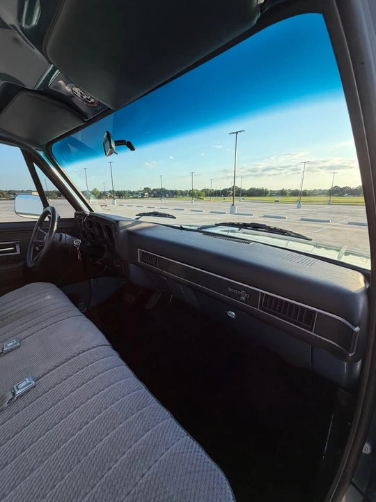 1984 Chevrolet Silverado - Image 16 of 20