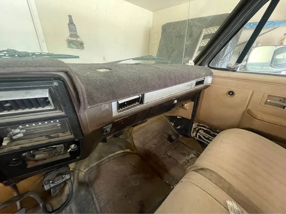 1984 Chevrolet C/K 3rd Gen - Image 6 of 10
