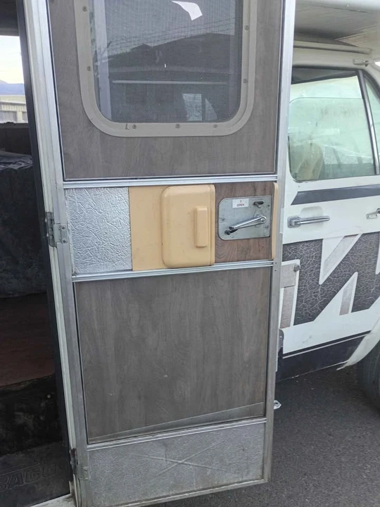 1984 Chevrolet G-Series Van - Image 5 of 10