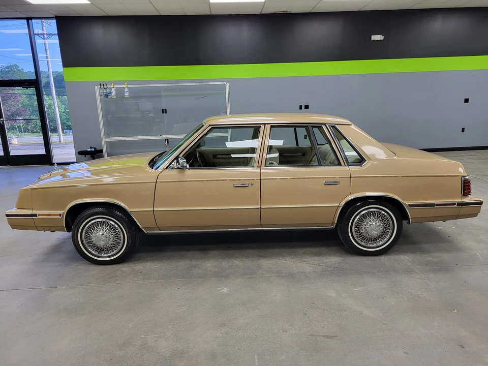 1984 Chrysler K-Car - Image 12 of 31