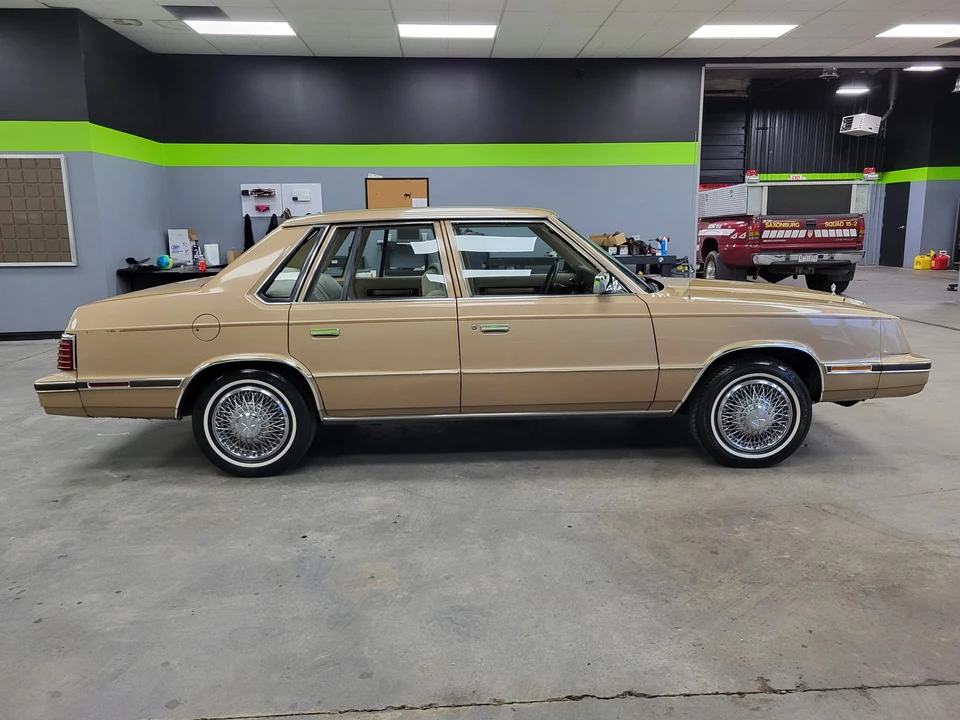 1984 Chrysler K-Car - Image 8 of 31