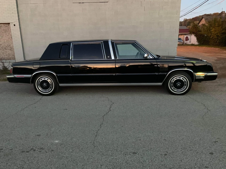 1984 Chrysler K-Car - Image 11 of 31