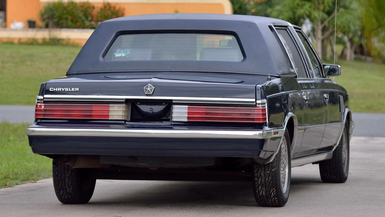 1984 Chrysler K-Car - Image 16 of 29