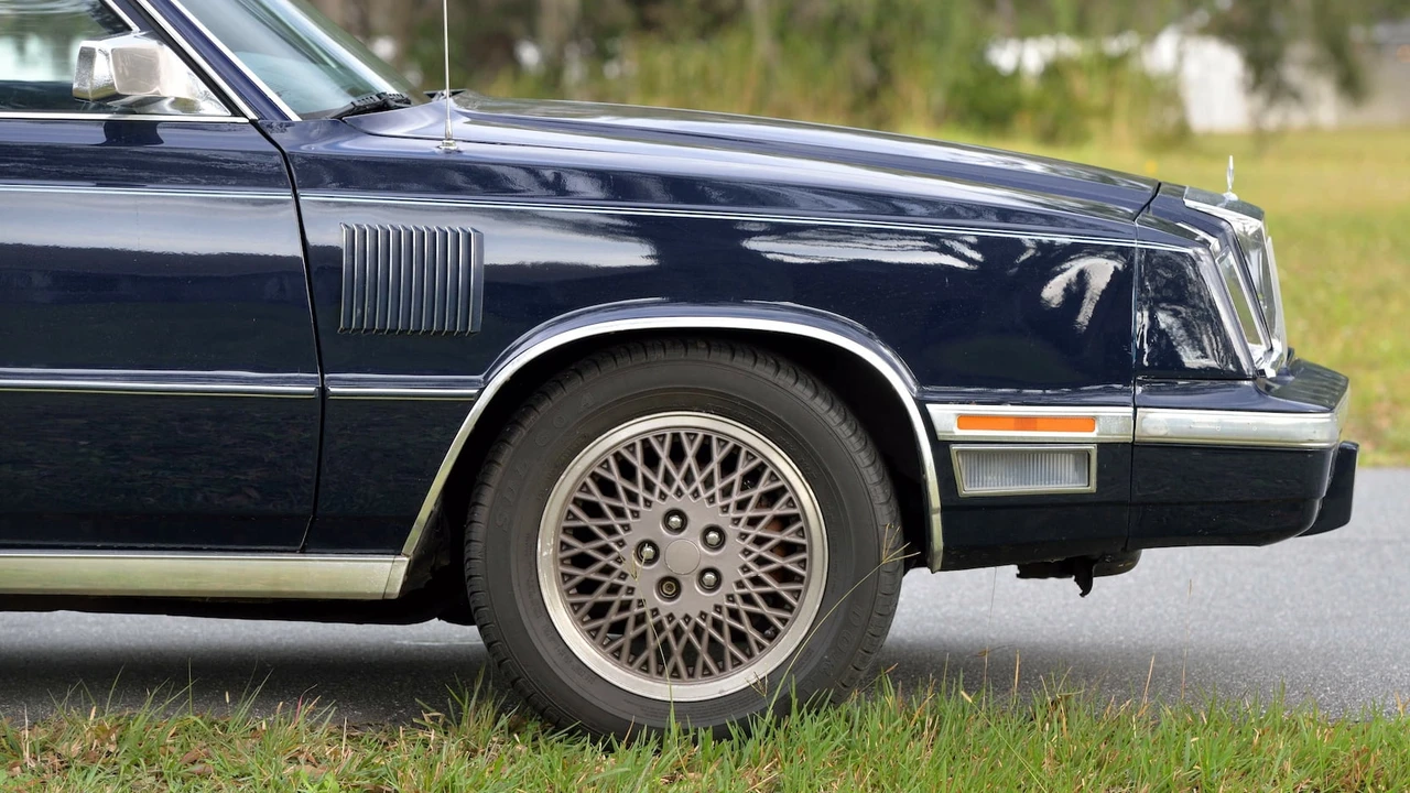 1984 Chrysler K-Car - Image 19 of 29