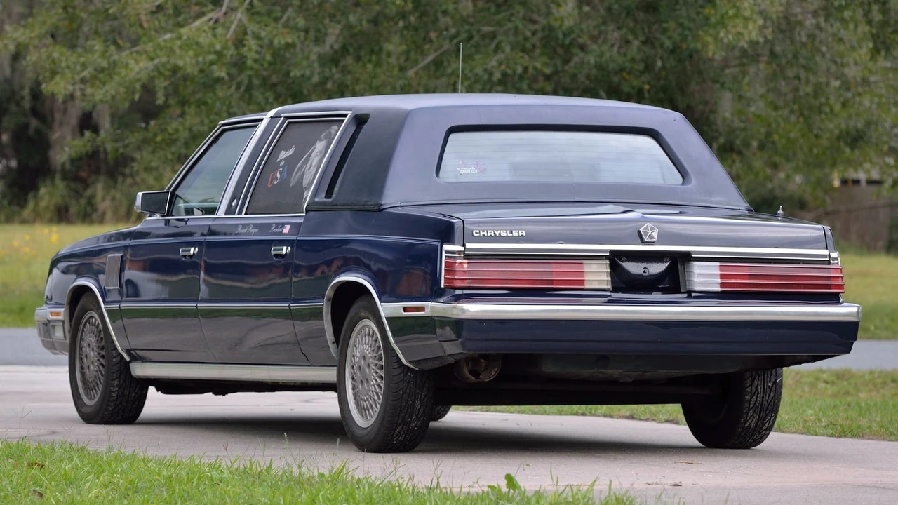 1984 Chrysler K-Car - Image 28 of 29